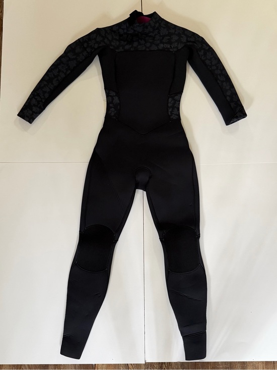 Roxy Other - NEW women’s Roxy Swell 5/4/3 Backzip Full Wetsuit black grey size 6